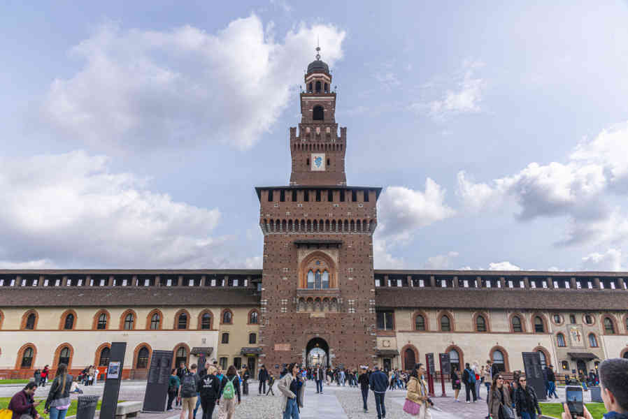 Italia - Milán 116 - castillo Sforzesco de Milán